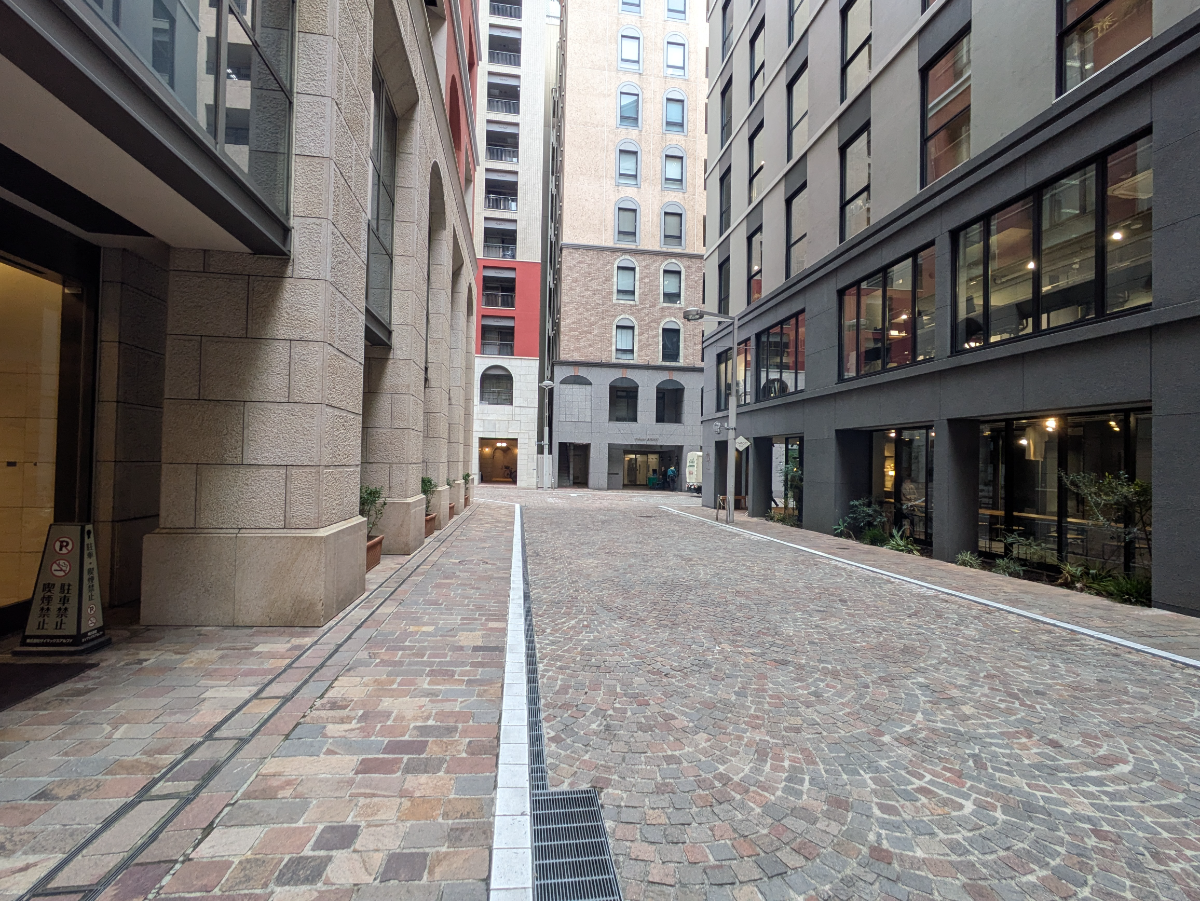 v20250829150804/fresh/building/J00100366355_2