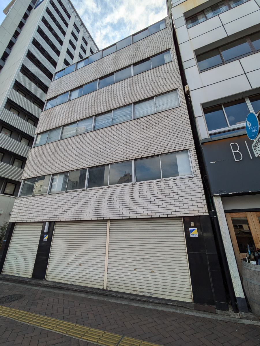 v20250829150804/fresh/building/J00100393770_9