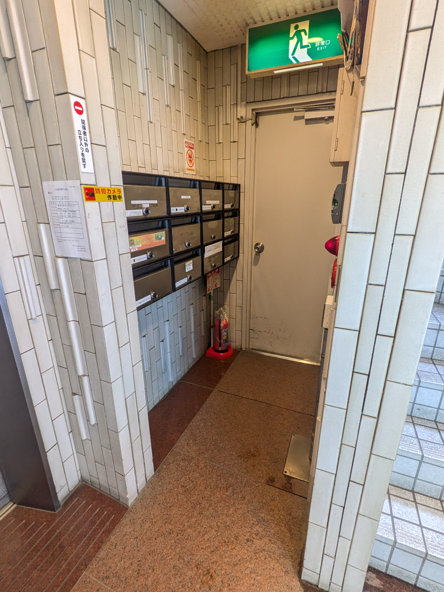 v20250902150705/fresh/building/J00100379568_8