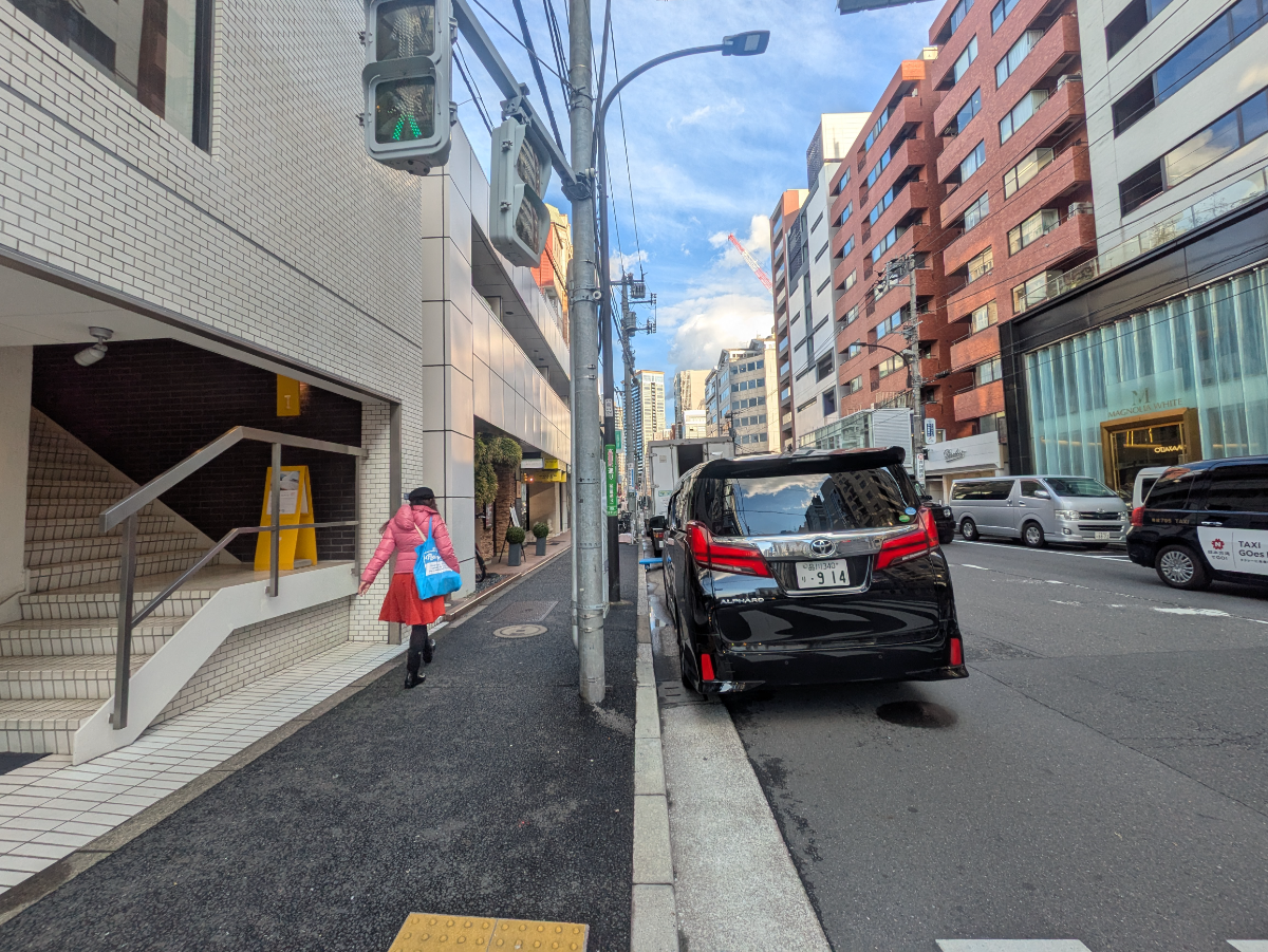 v20250903150709/fresh/building/J00100357047_11