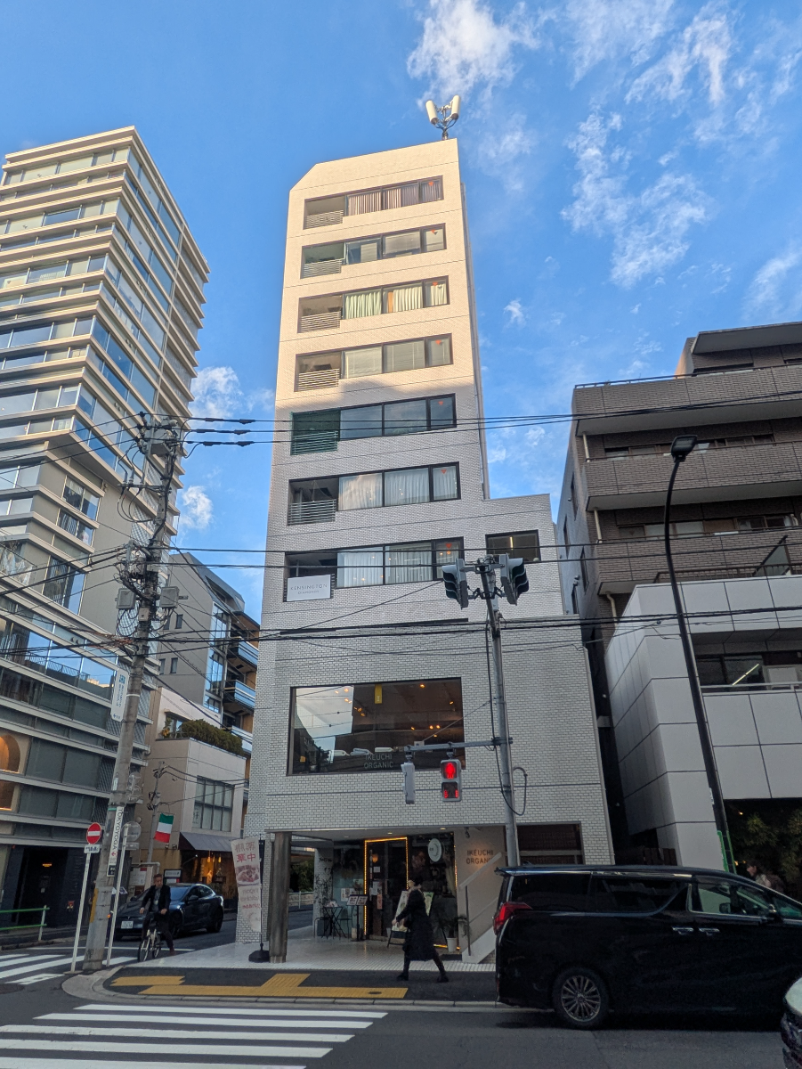 v20250903150709/fresh/building/J00100357047_6