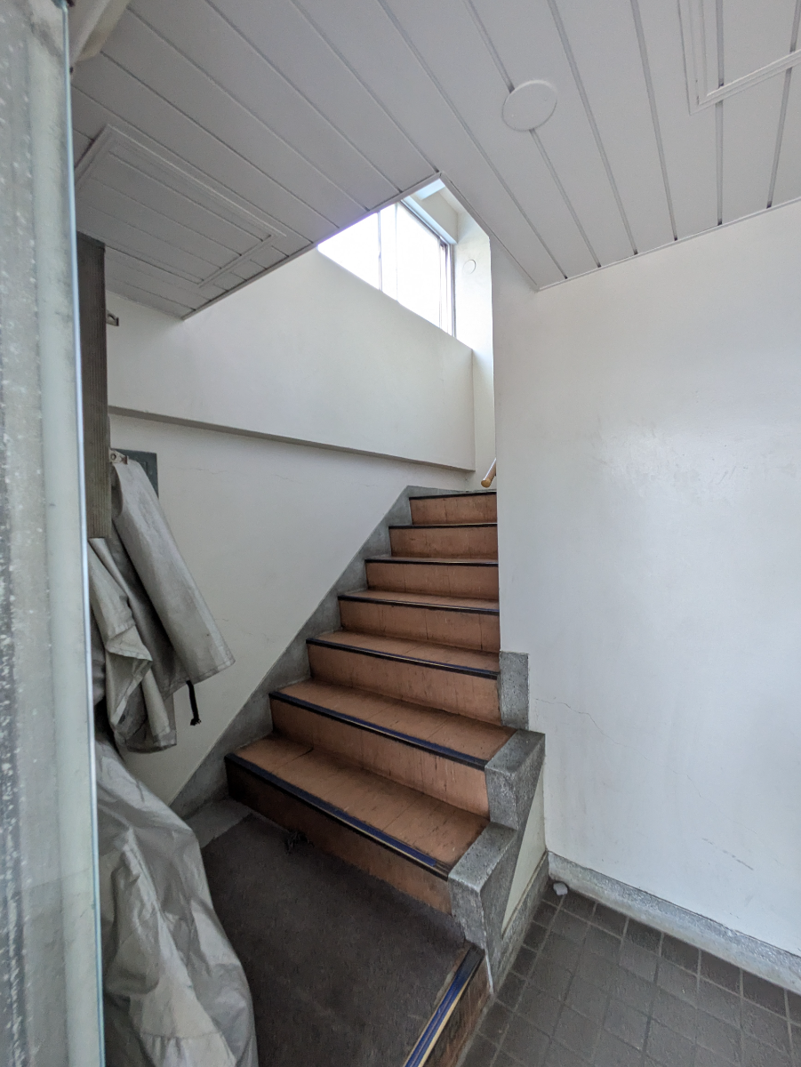 v20250904150706/fresh/building/J00100365712_4