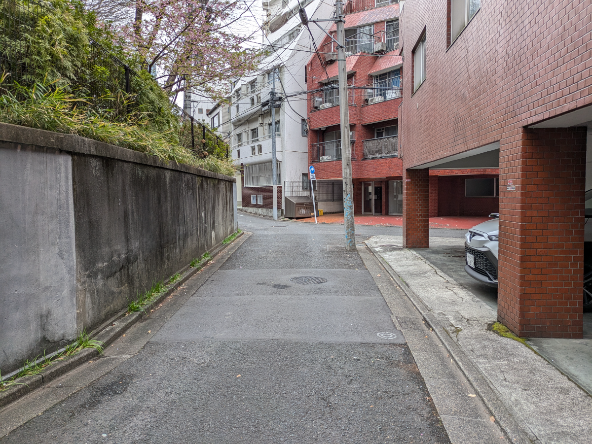 v20250904150707/fresh/building/J00100357120_10