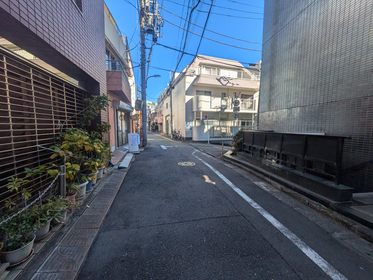 v20250904150707/fresh/building/J00100357781_10
