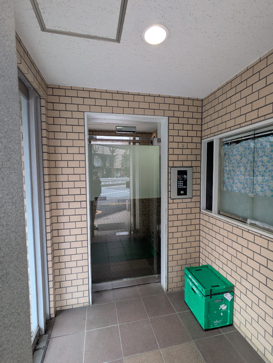 v20250904150707/fresh/building/J00100383889_64