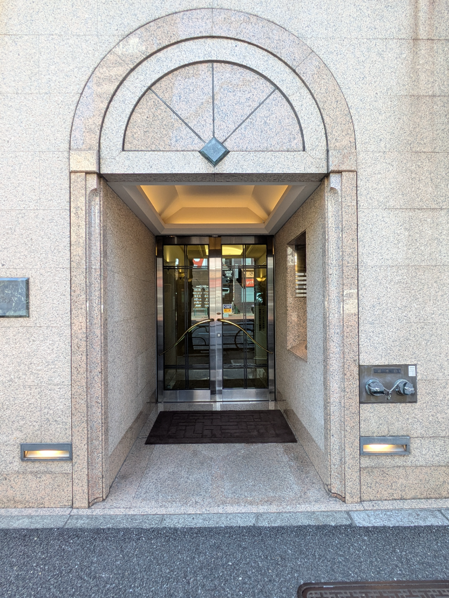 v20250906150552/fresh/building/J00100357119_13