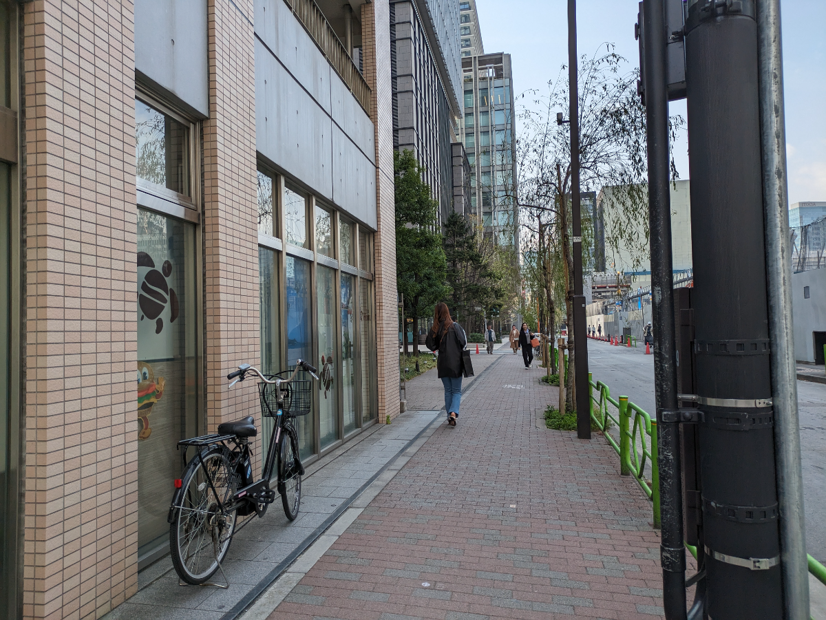 v20250907150605/fresh/building/J00100403350_22