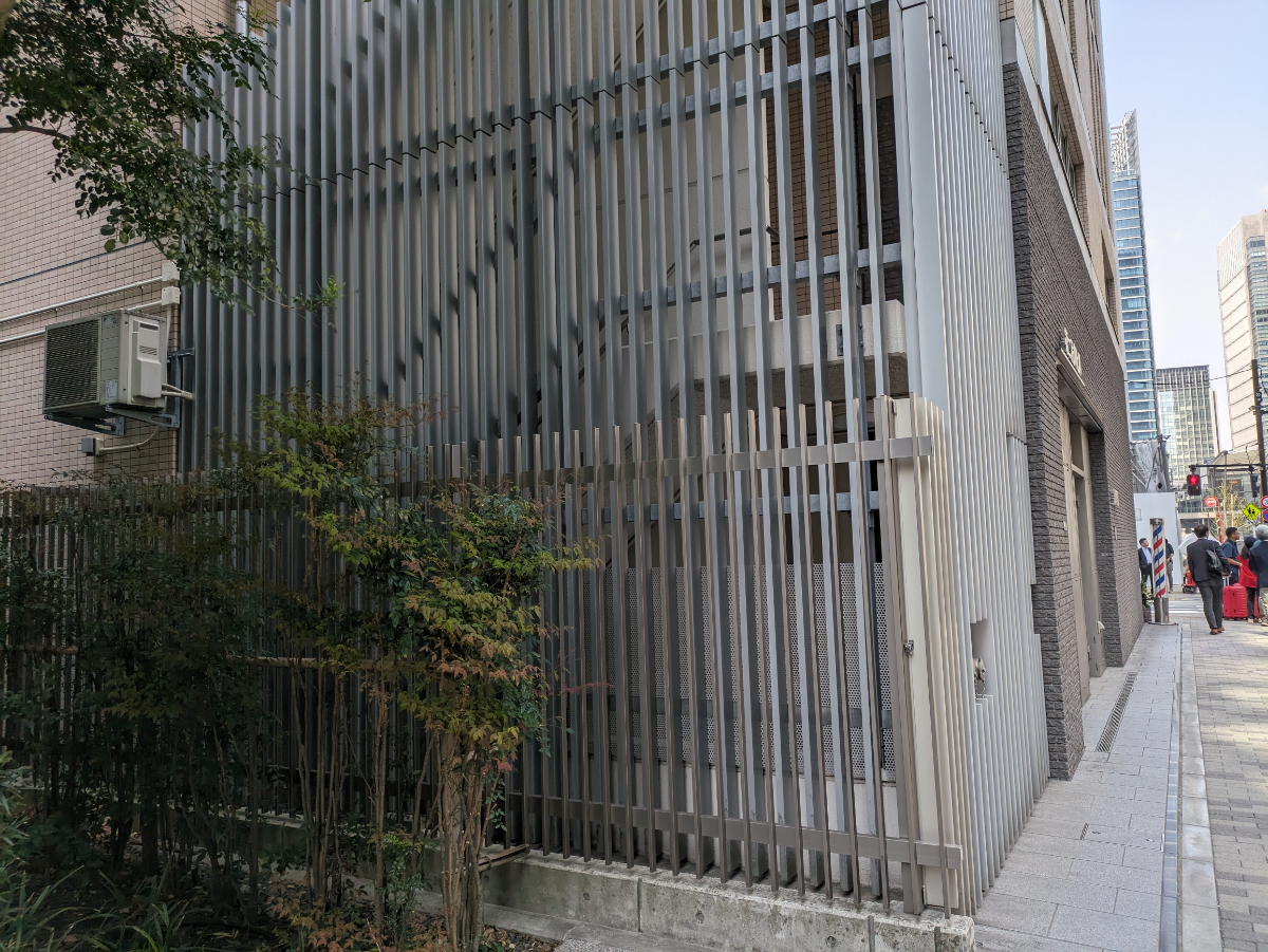 v20250907150605/fresh/building/J00100403350_9