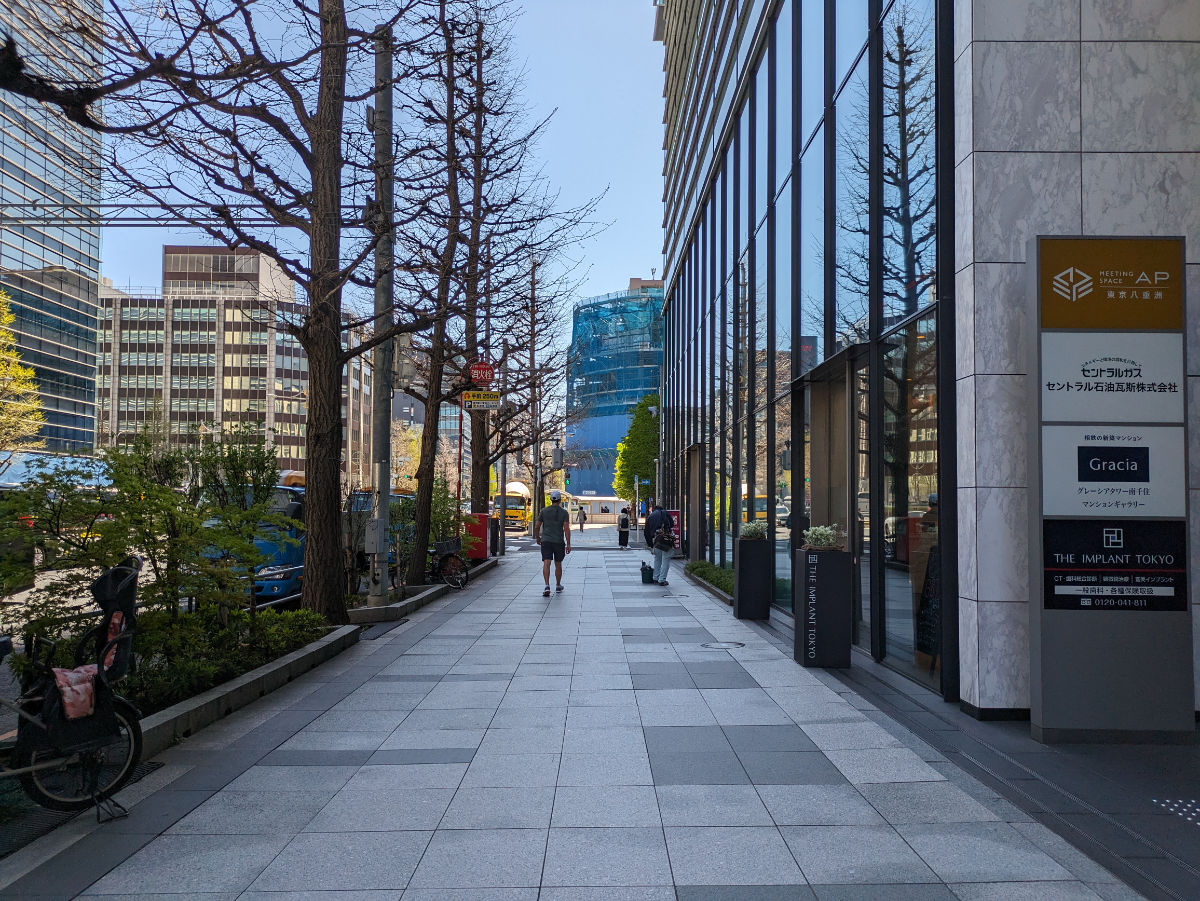v20250908150804/fresh/building/J00100403006_21
