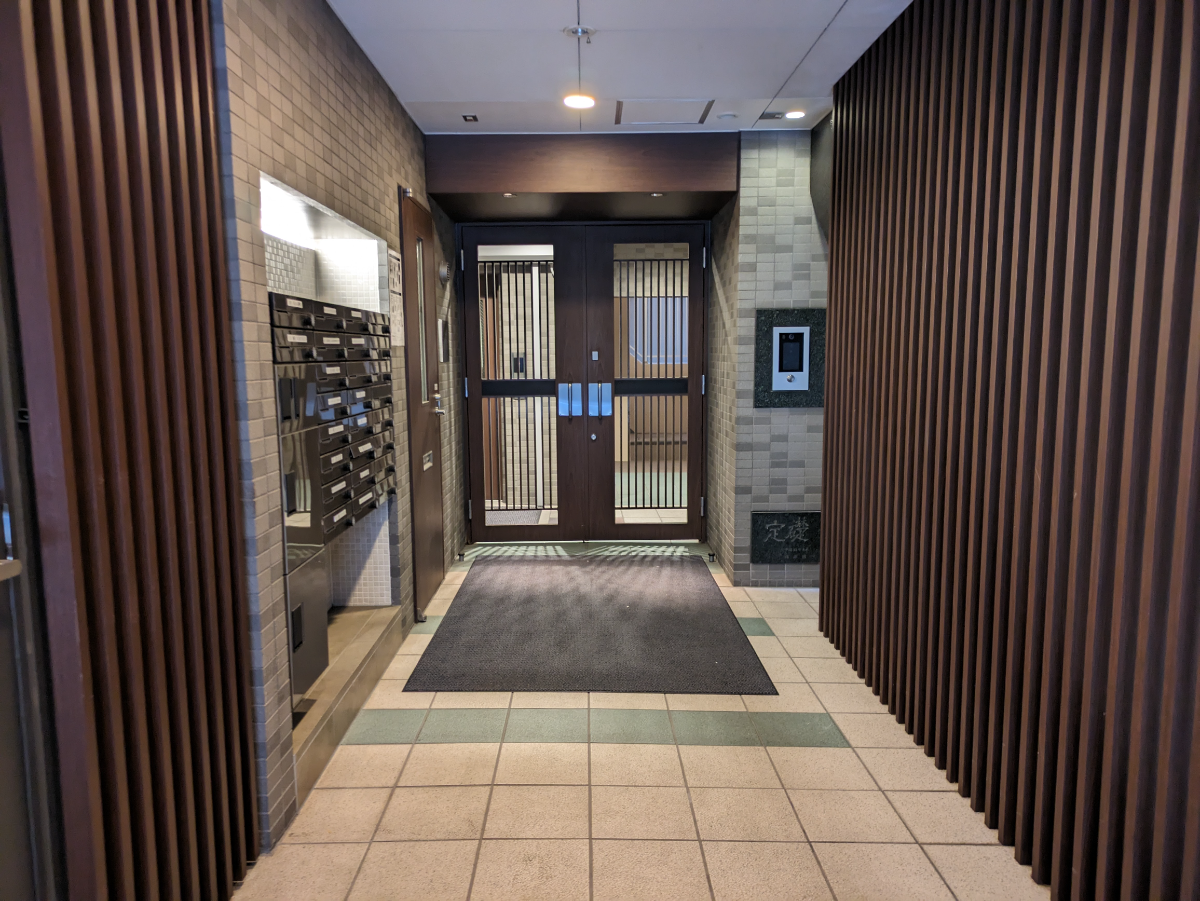 v20250912150807/fresh/building/J00100357386_23