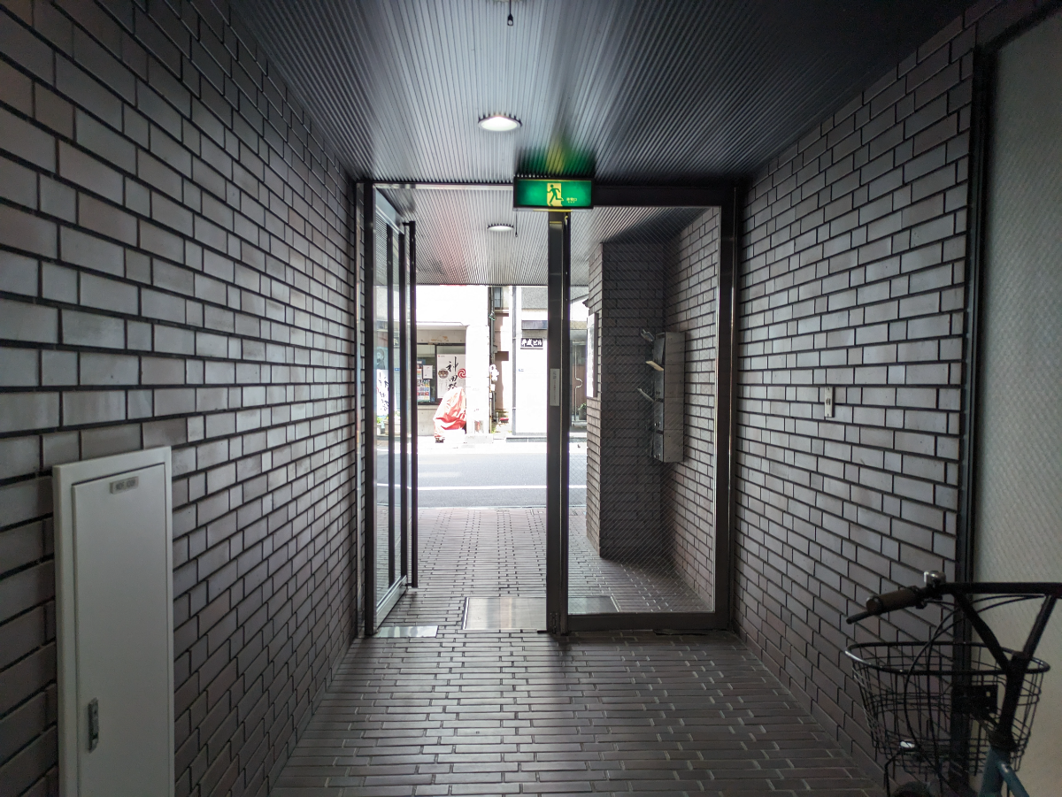 v20250912150807/fresh/building/J00100403685_11