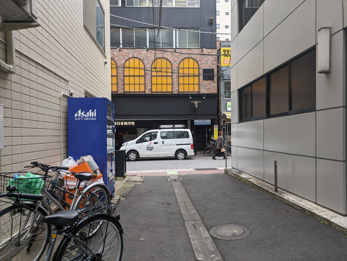 v20250914150604/fresh/building/J00100358802_15
