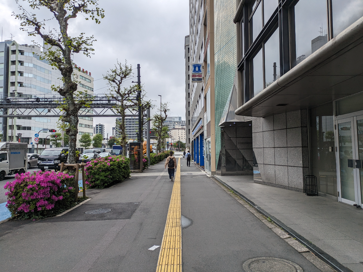 v20250914150604/fresh/building/J00100374419_21