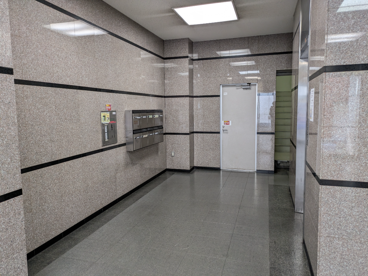 v20250917150804/fresh/building/J00100369650_15