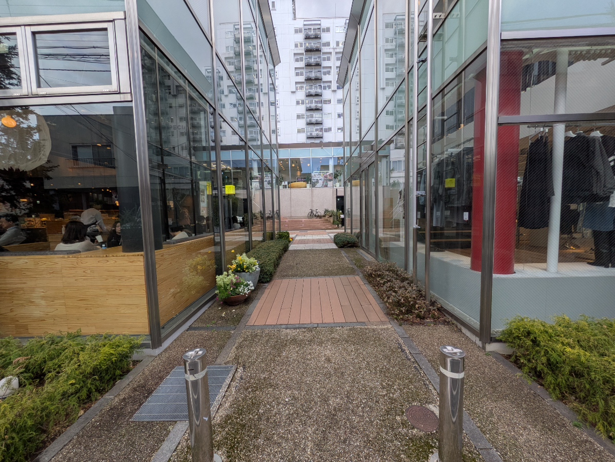 v20250918150711/fresh/building/J00100364796_8