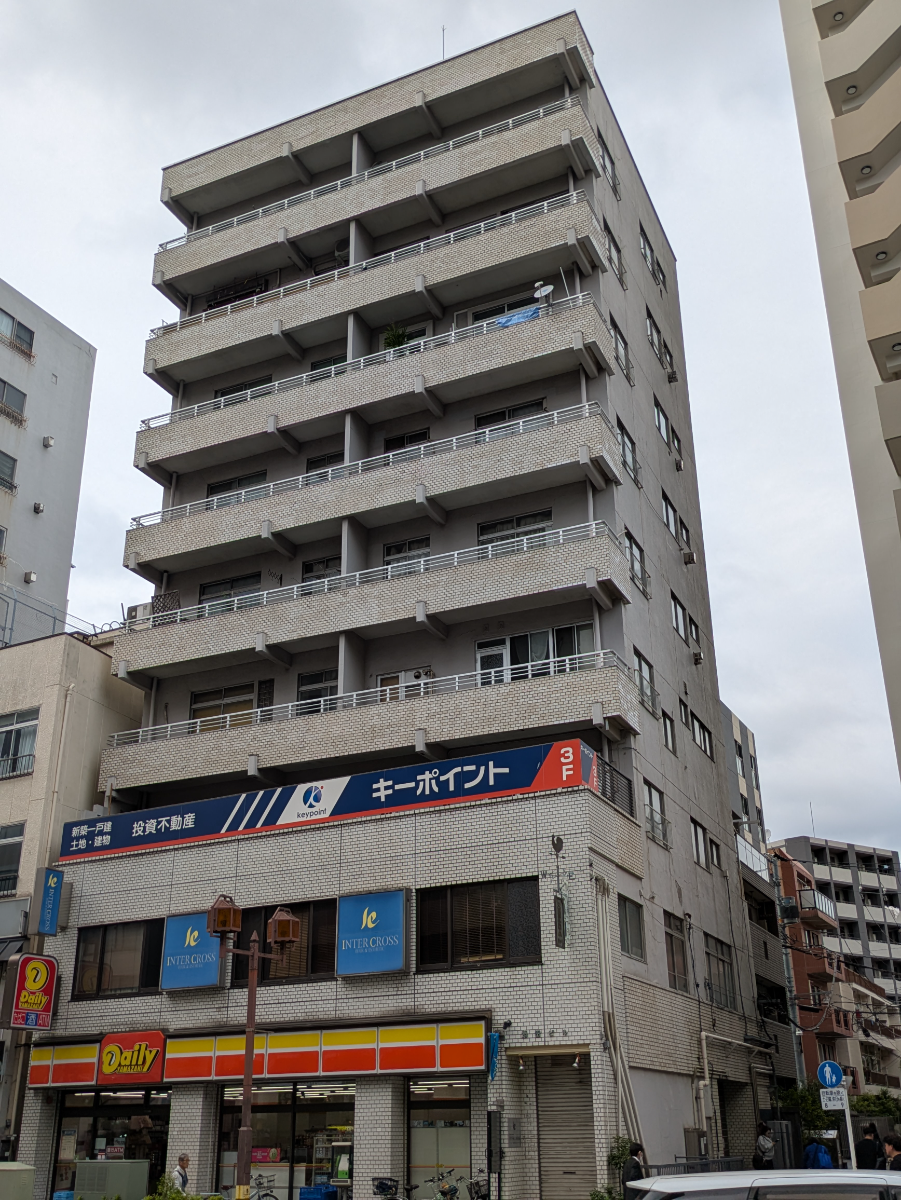v20250920150703/fresh/building/J00100357810_5