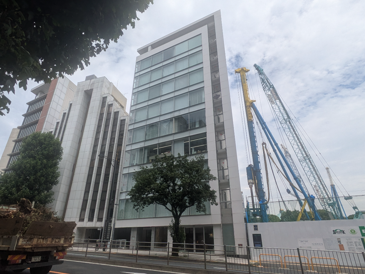 v20250920150703/fresh/building/J00100396307_6