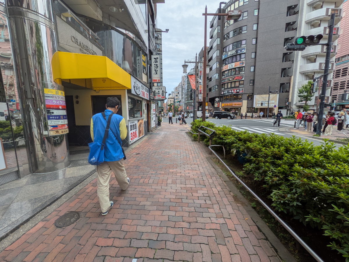 v20250920150703/fresh/building/J00100498869_12