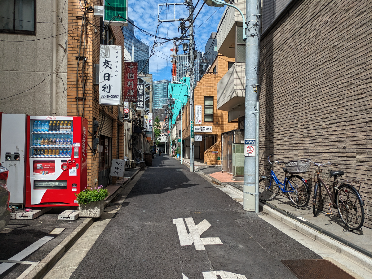 v20250924150708/fresh/building/J00100368290_16