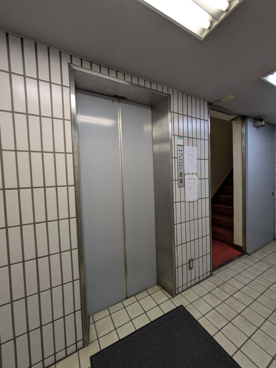 v20250924150708/fresh/building/J00100380713_4