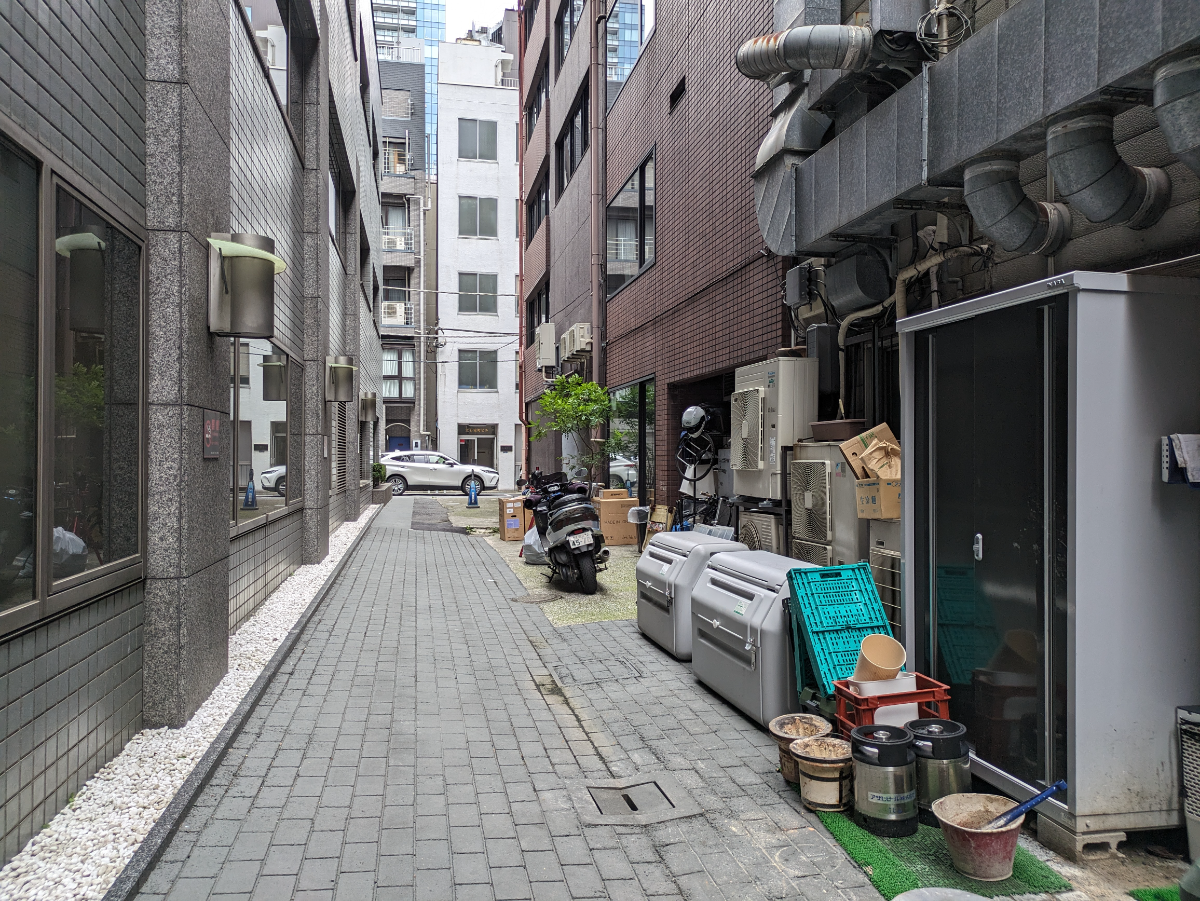 v20250925150706/fresh/building/J00100359713_13