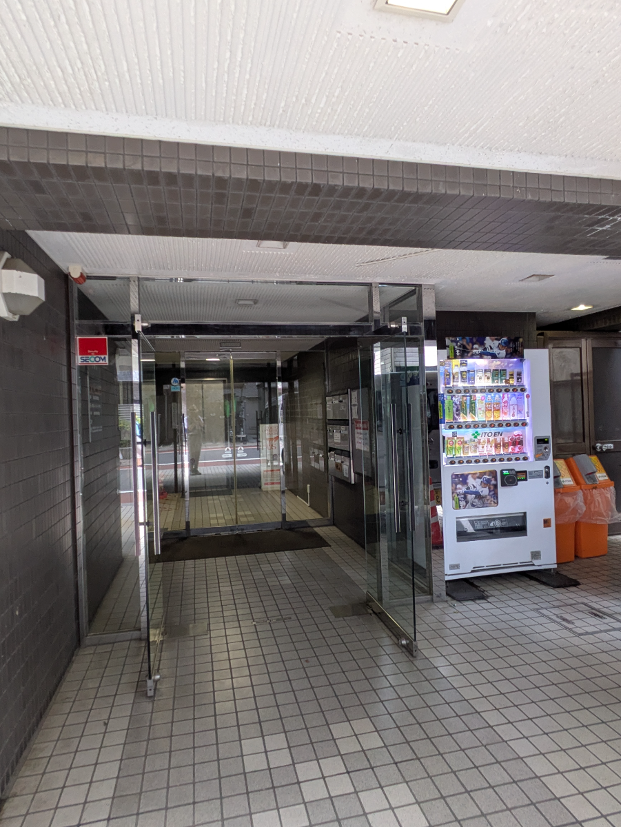 v20250925150706/fresh/building/J00100360032_3