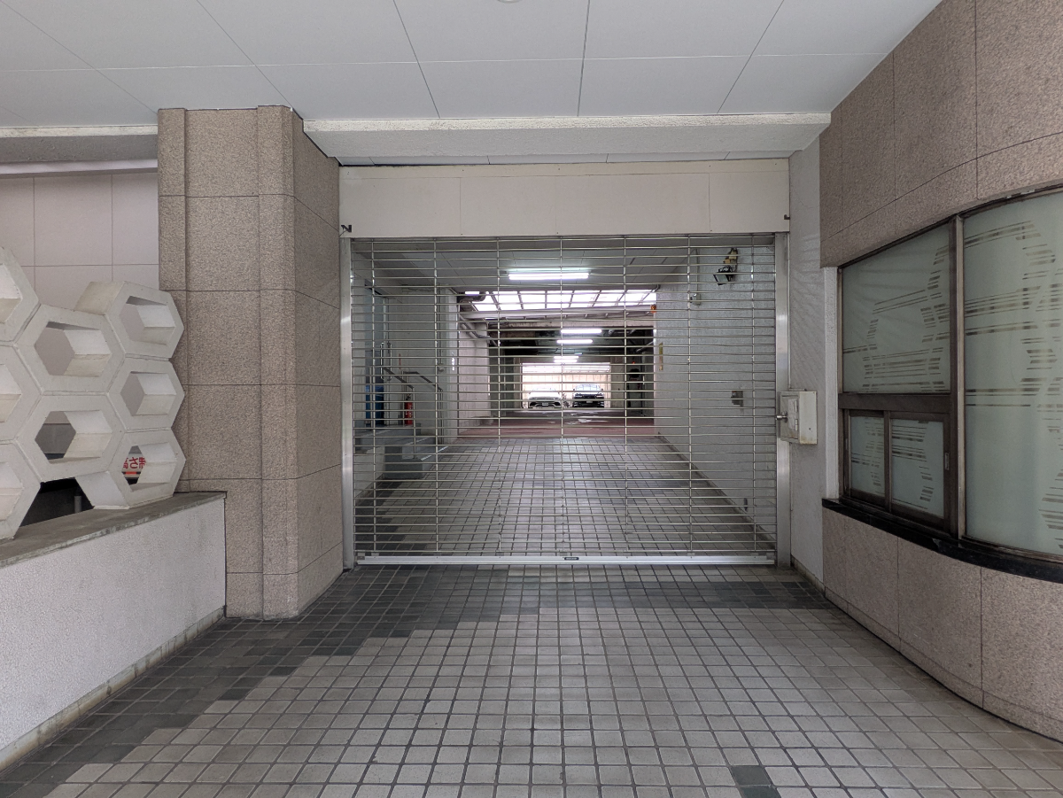 v20250925150706/fresh/building/J00100360811_13