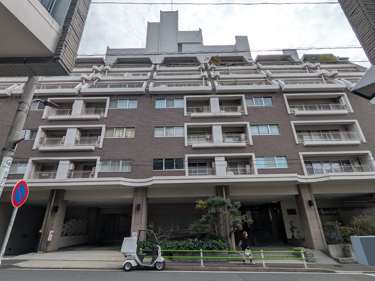 v20250925150706/fresh/building/J00100360811_6