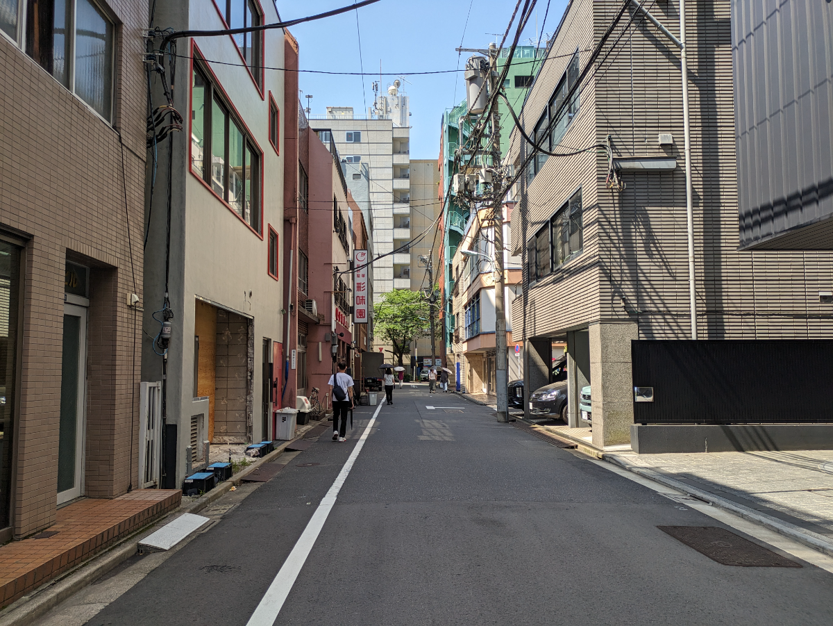v20250927150705/fresh/building/J00100383872_8