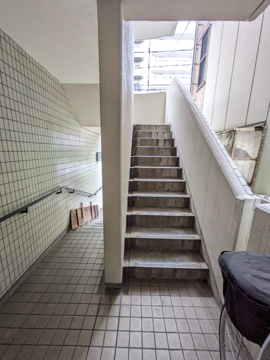 v20250929150708/fresh/building/J00100357532_14