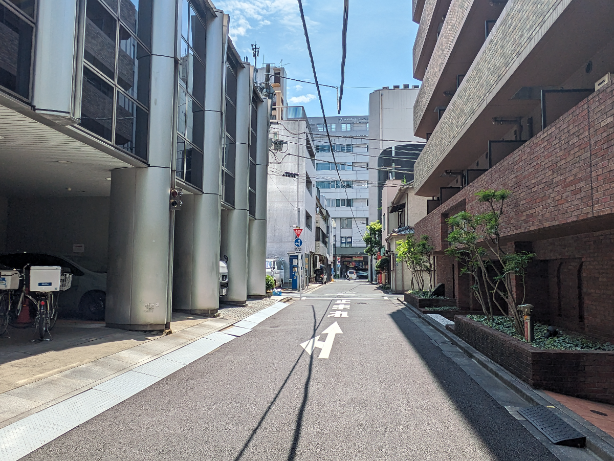 v20250929150708/fresh/building/J00100385647_12
