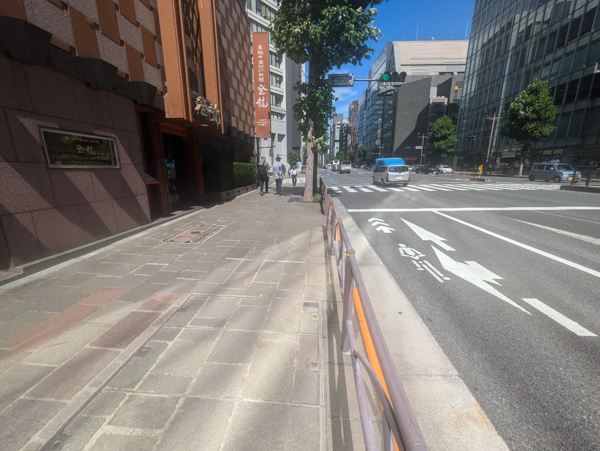 v20251001150706/fresh/building/J00100373909_11