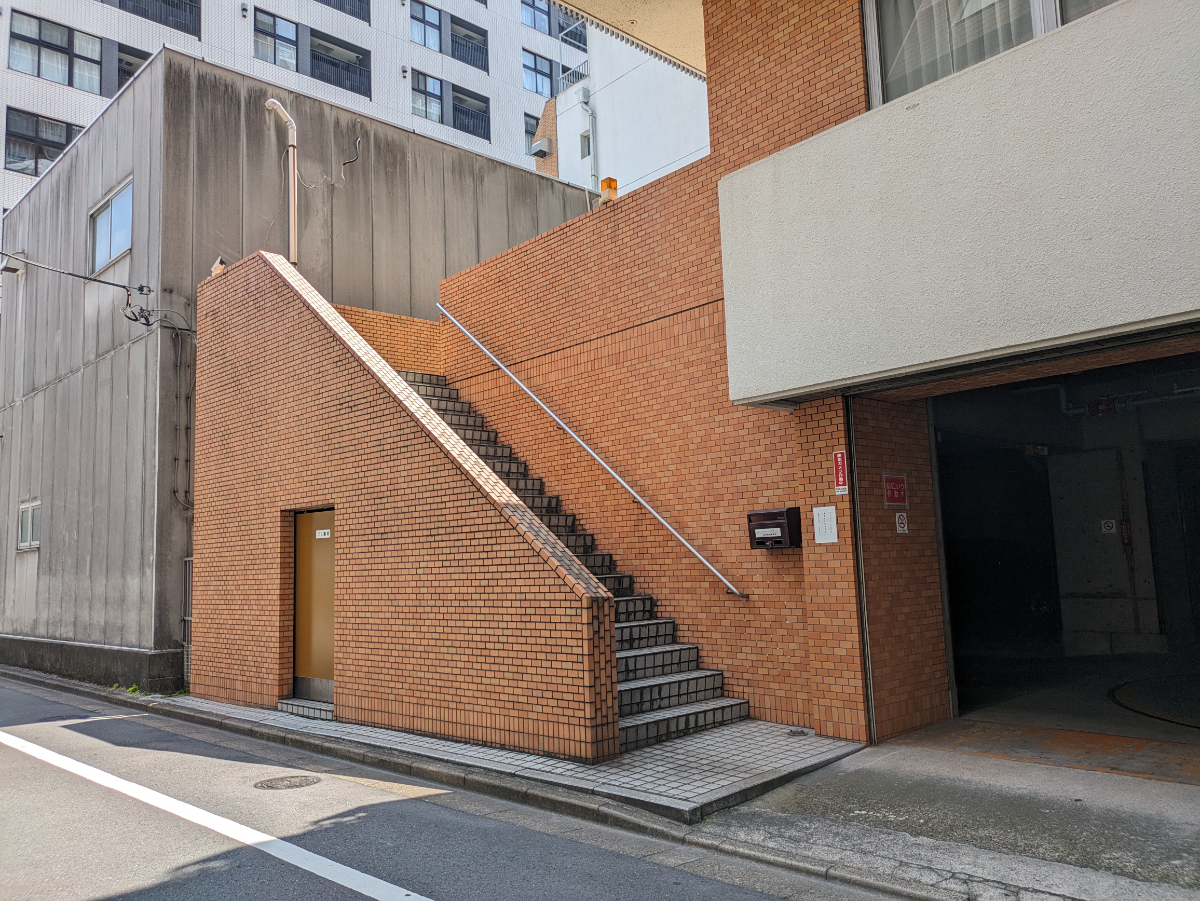 v20251001150706/fresh/building/J00100377001_16