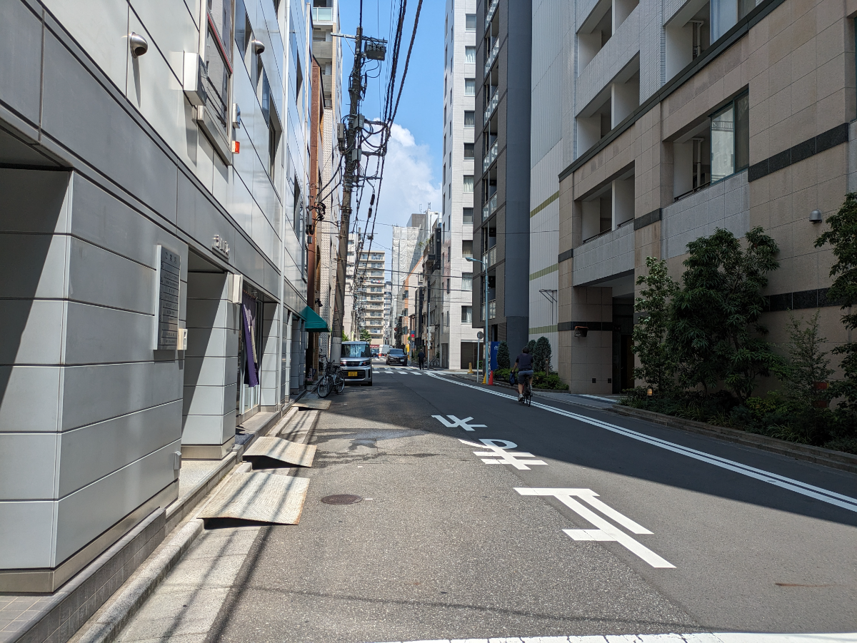 v20251001150706/fresh/building/J00100380639_13