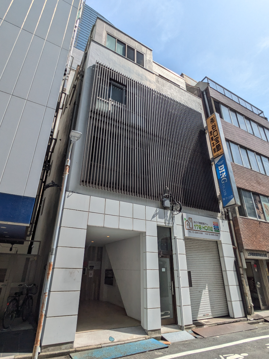 v20251001150706/fresh/building/J00100389858_6