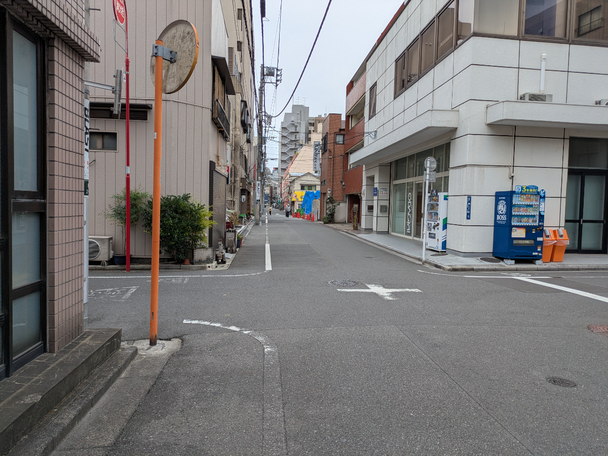 v20251007150704/fresh/building/J00100357592_13