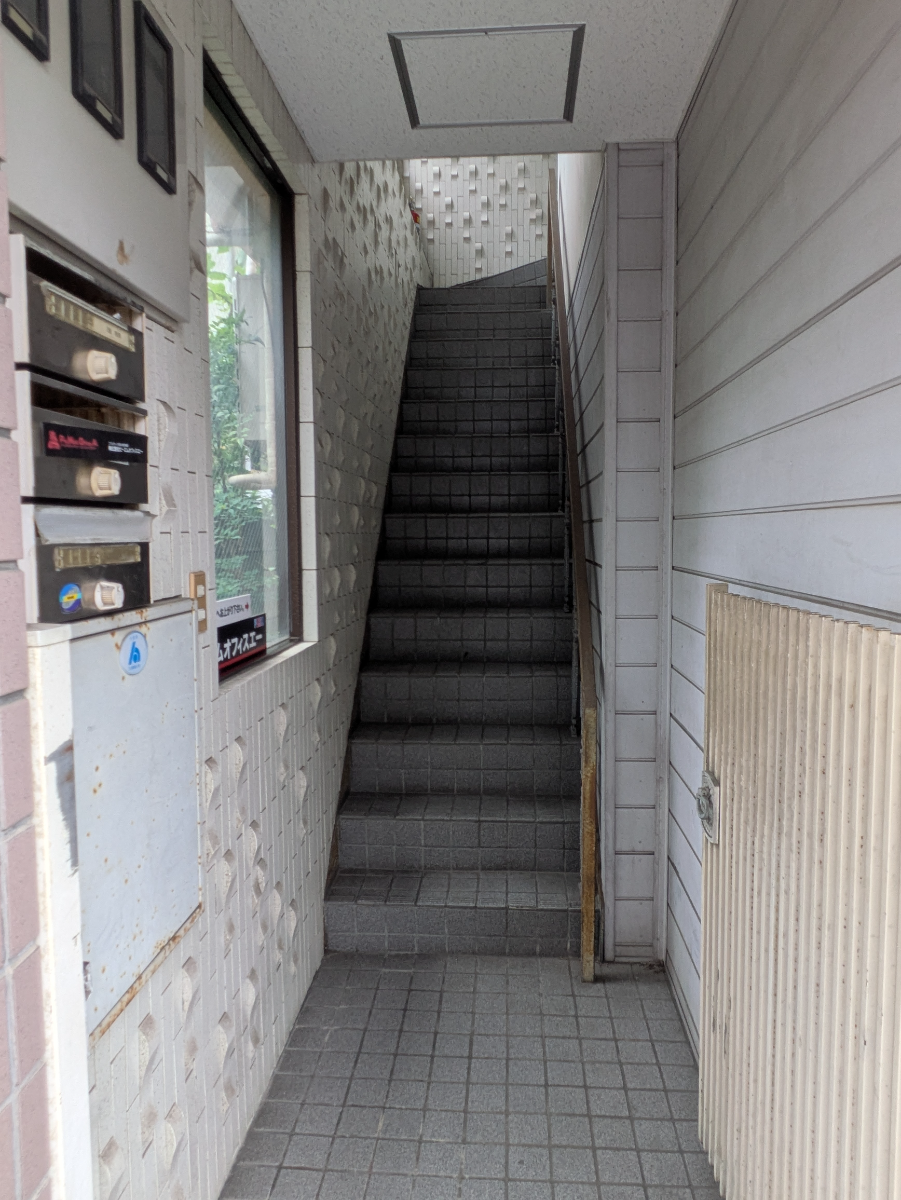 v20251007150704/fresh/building/J00100357592_4