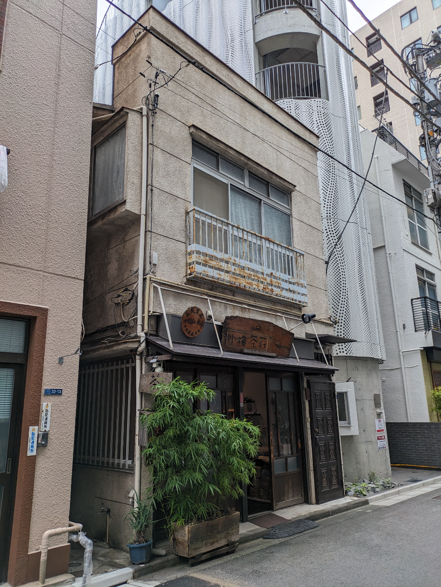 v20251008150721/fresh/building/J00100278599_5
