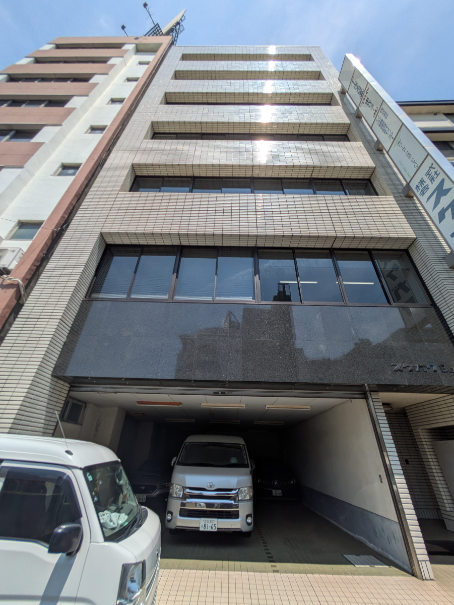 v20251008150721/fresh/building/J00100421149_14