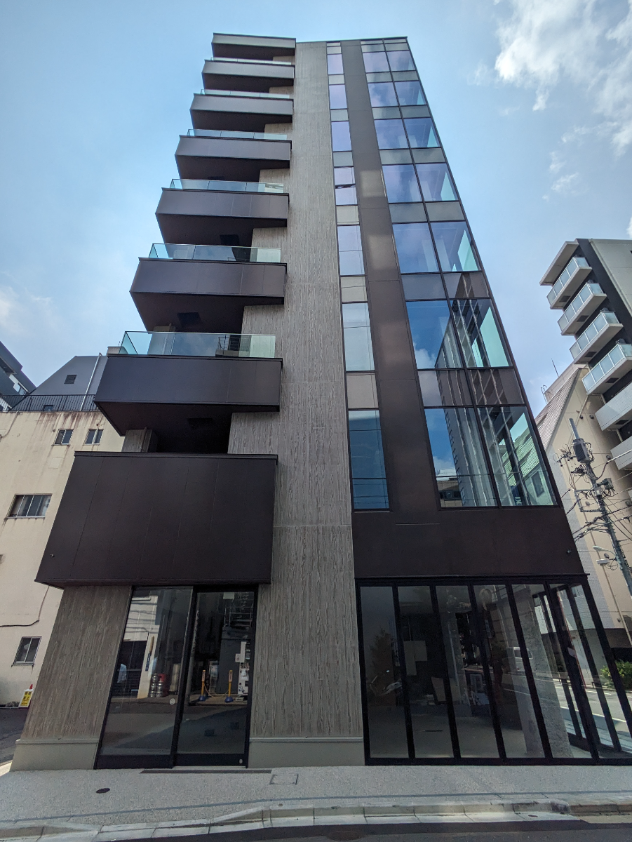 v20251009150657/fresh/building/J00100513831_5