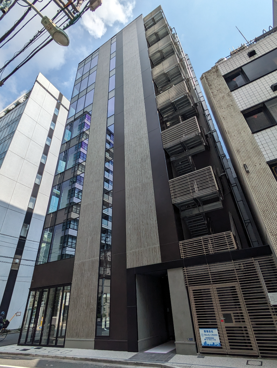 v20251009150657/fresh/building/J00100513831_7