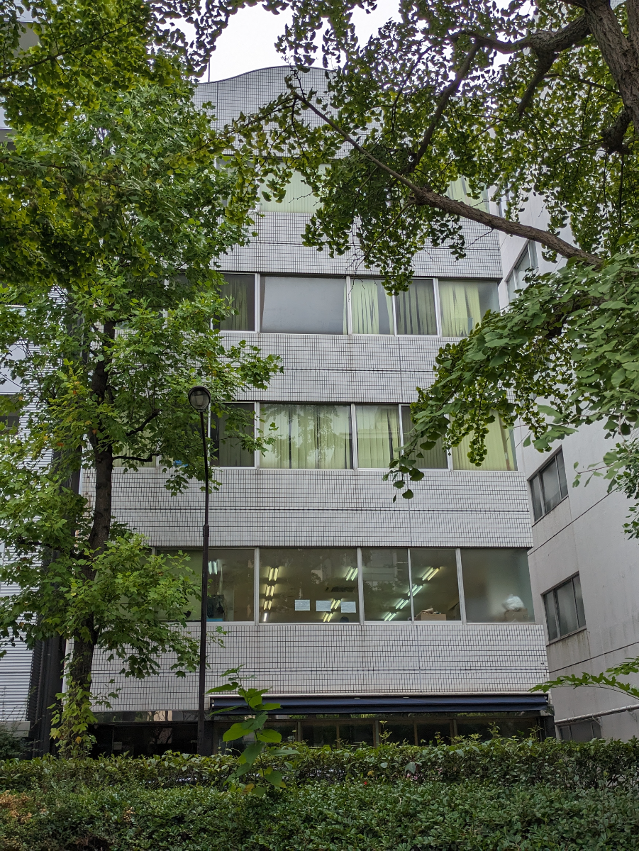 v20251012150813/fresh/building/J00100359462_5