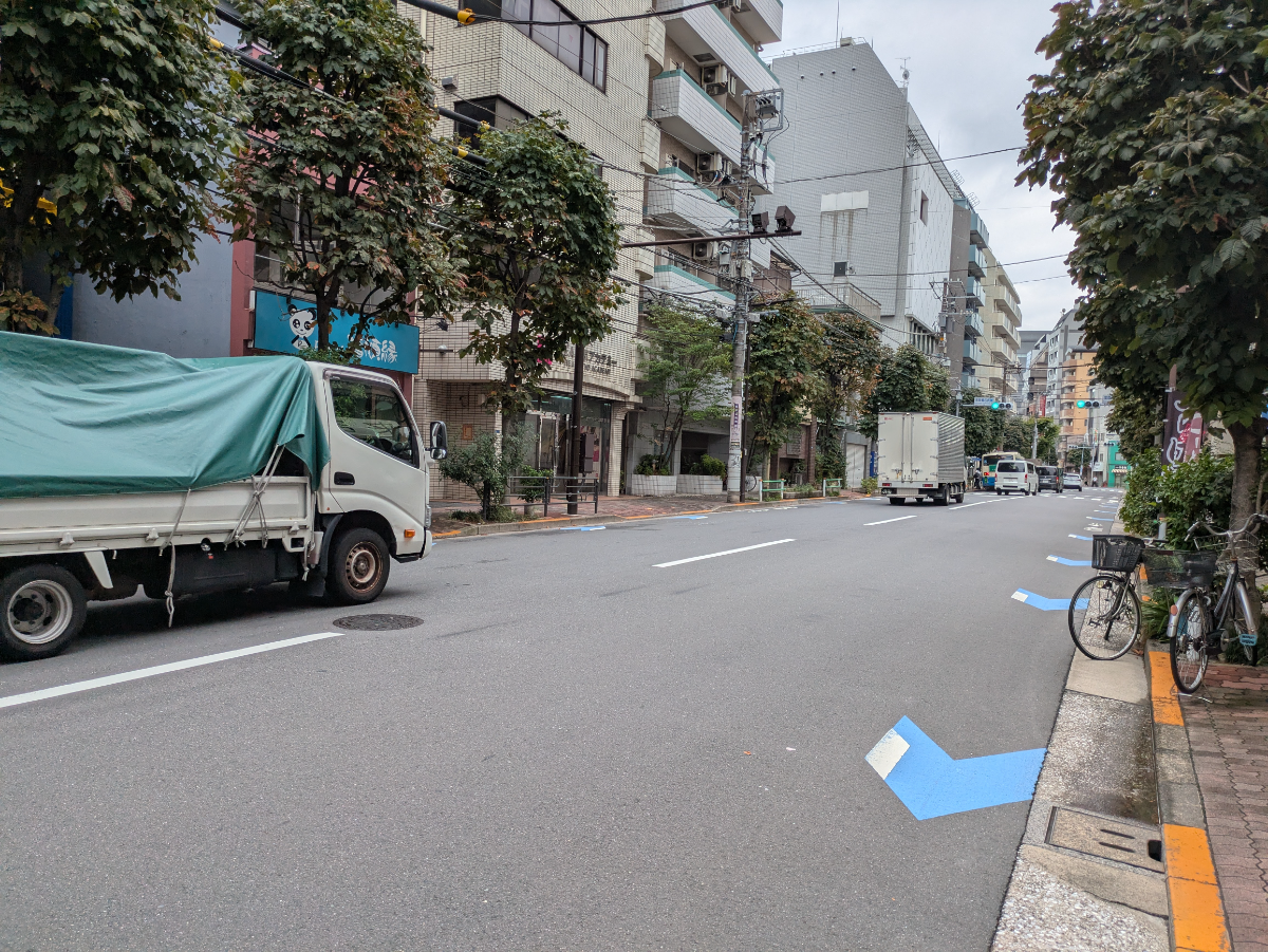 v20251012150813/fresh/building/J00100360897_11