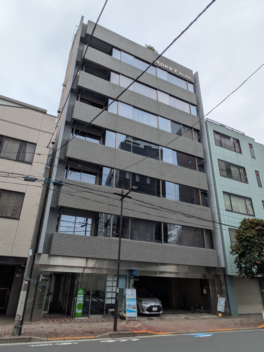v20251012150813/fresh/building/J00100360897_6