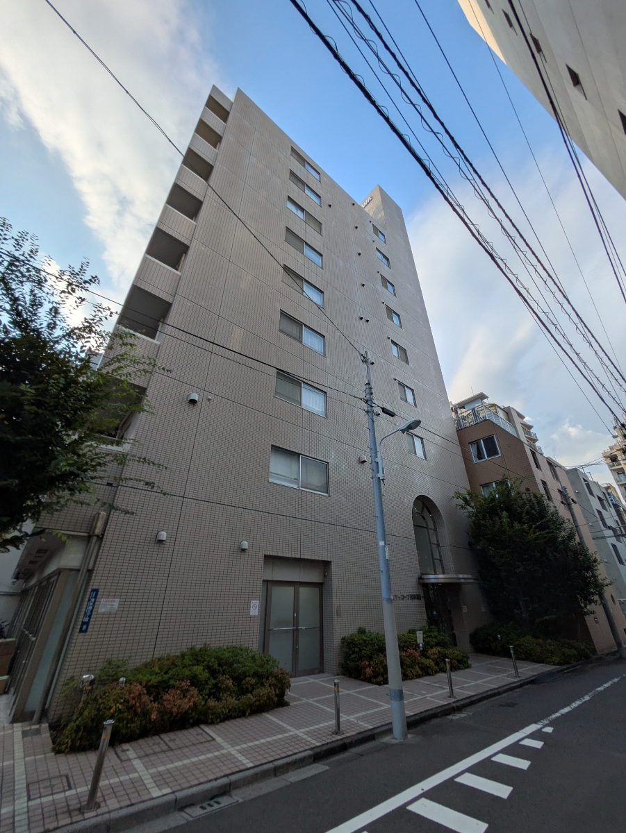v20251012150813/fresh/building/J00100370996_10