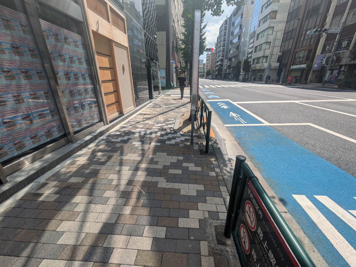 v20251012150813/fresh/building/J00100610209_2