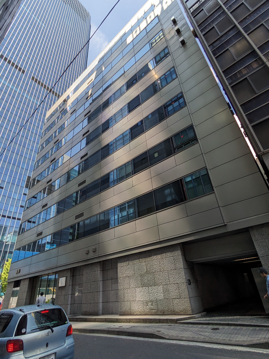 v20251013150705/fresh/building/J00100357320_9