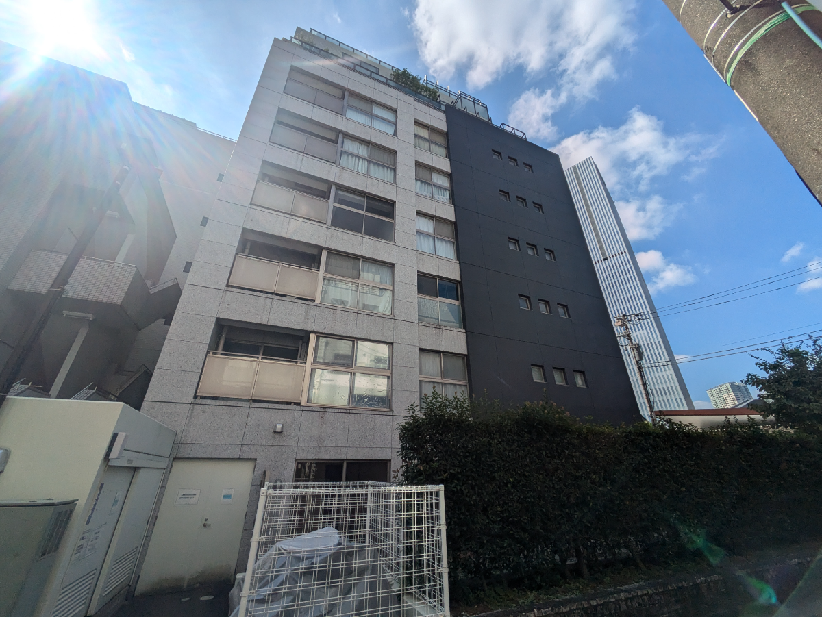 v20251013150705/fresh/building/J00100358361_11