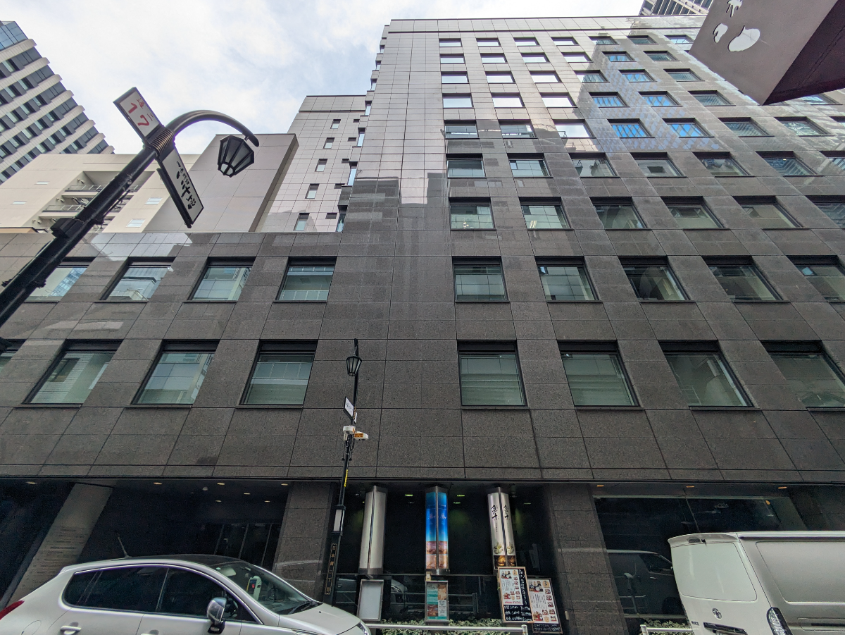 v20251013150705/fresh/building/J00100385673_12