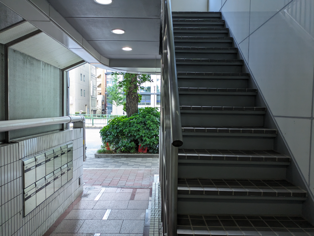 v20251016150710/fresh/building/J00100385607_13